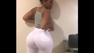 Best ebony twerk