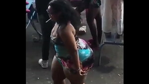 Big Booty African Queen Twerking Upskirt