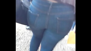 Look at that habesha booty 1