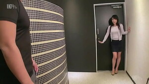 Appearance Haruka Aizawa Spree with a beautiful mature woman who is crazy about cock! 1