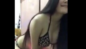 Thai hot and cute on cam