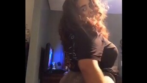 Bbw latina slut back at it again twerking