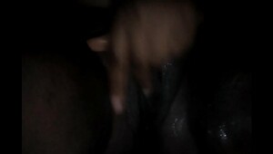 Nigeria Ebony Babe fingering her wet pussy