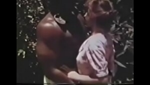 Vintage White Woman Enjoys First BBC- SlutCams69.com